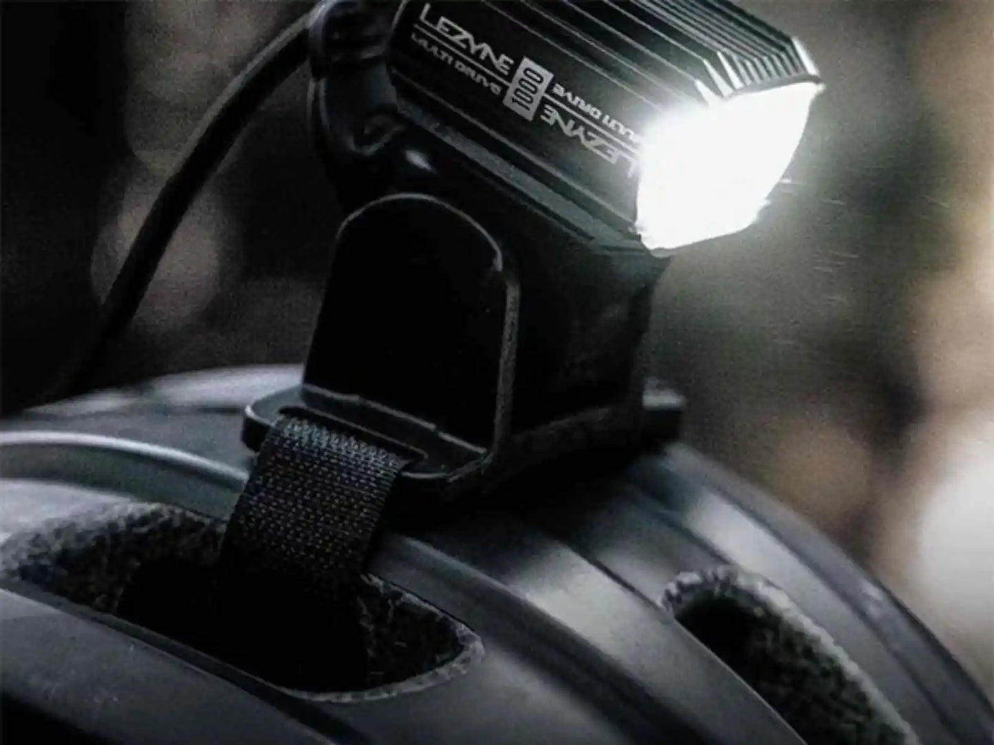 Lezyne Multi Drive 1000XL Met Helm Mount (OUTLET)